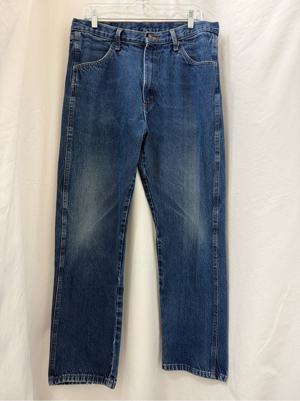 Rustler 90s Classic Men’s Blue Jeans - 
 Straight Fit